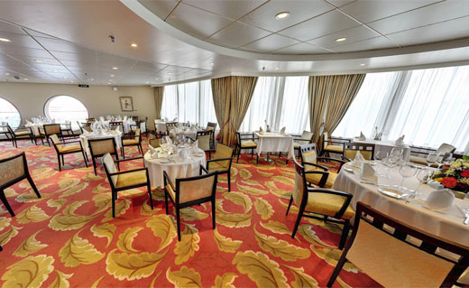 Fred Olsen Cruises Braemar Grampain Restaurant.jpg